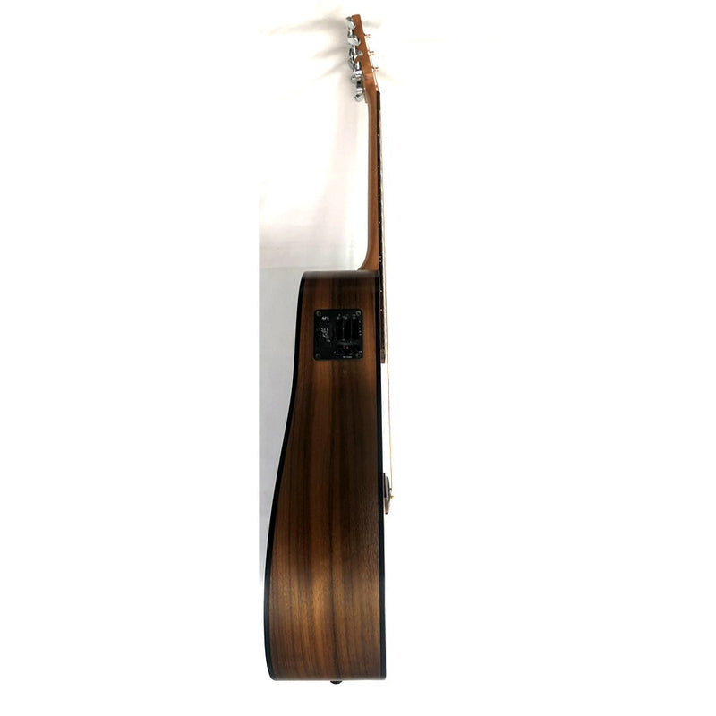 Maton 2011 EM325C Acoustic Guitar w/AP5 Pickup + Case