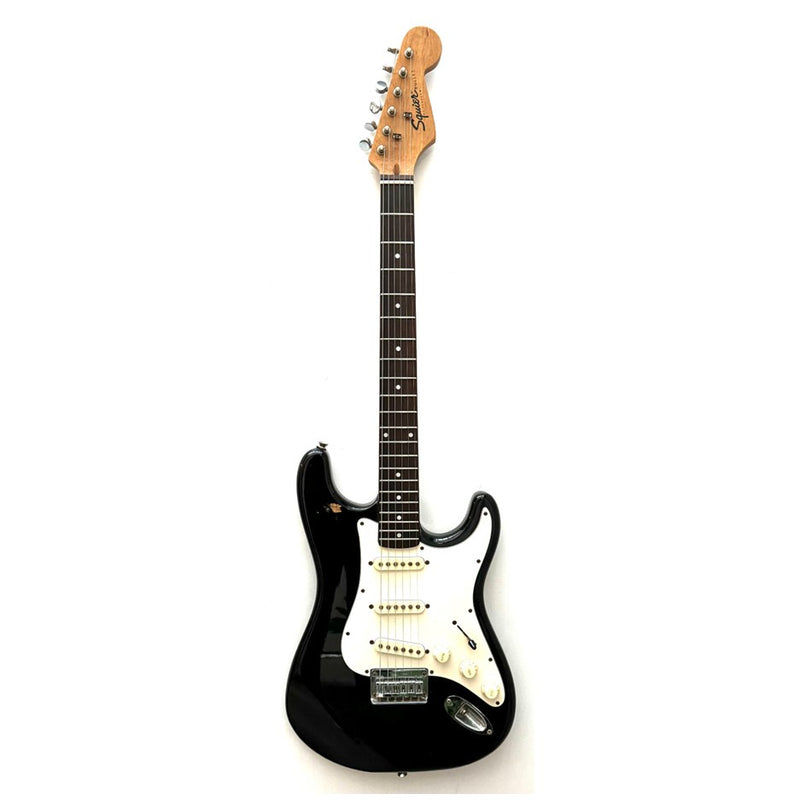 Squier Bullet Stratocaster Rosewood Fingerboard Black - Second Hand